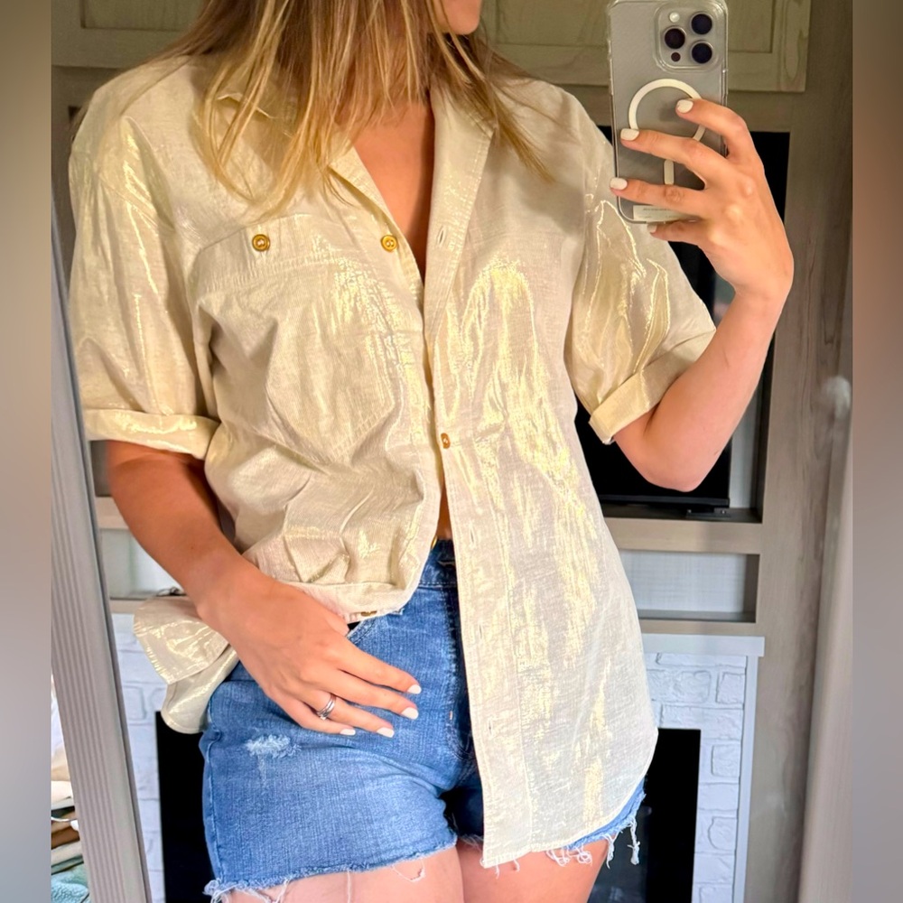 Lizwear | Ivory/Gold Metallic Shimmer Button Up Blouse | Size M